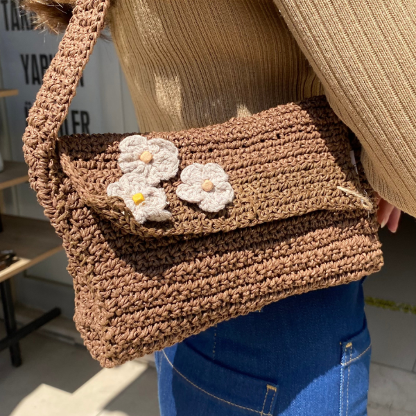 Kağıt İp Çiçek Motifli Clutch